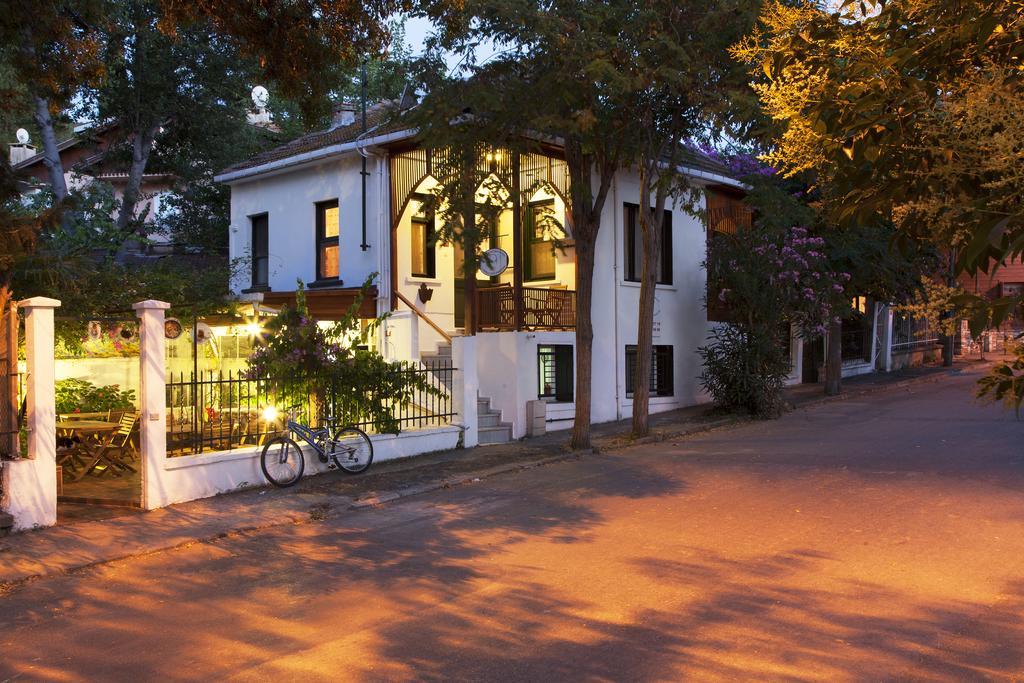 Orhan Kutbayin Evi Adalar Esterno foto